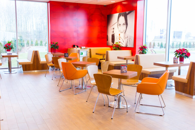 meble na wymiar do stacji paliw